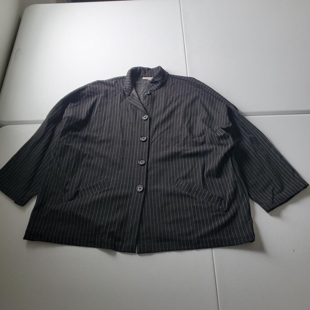 Bryn Walker Jacket Womens Medium Gray Pinstripe Knit Button Front Pockets USA